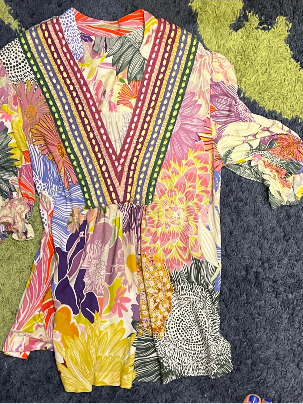 Women's Floral V-Neck Tunic in Multi-Color